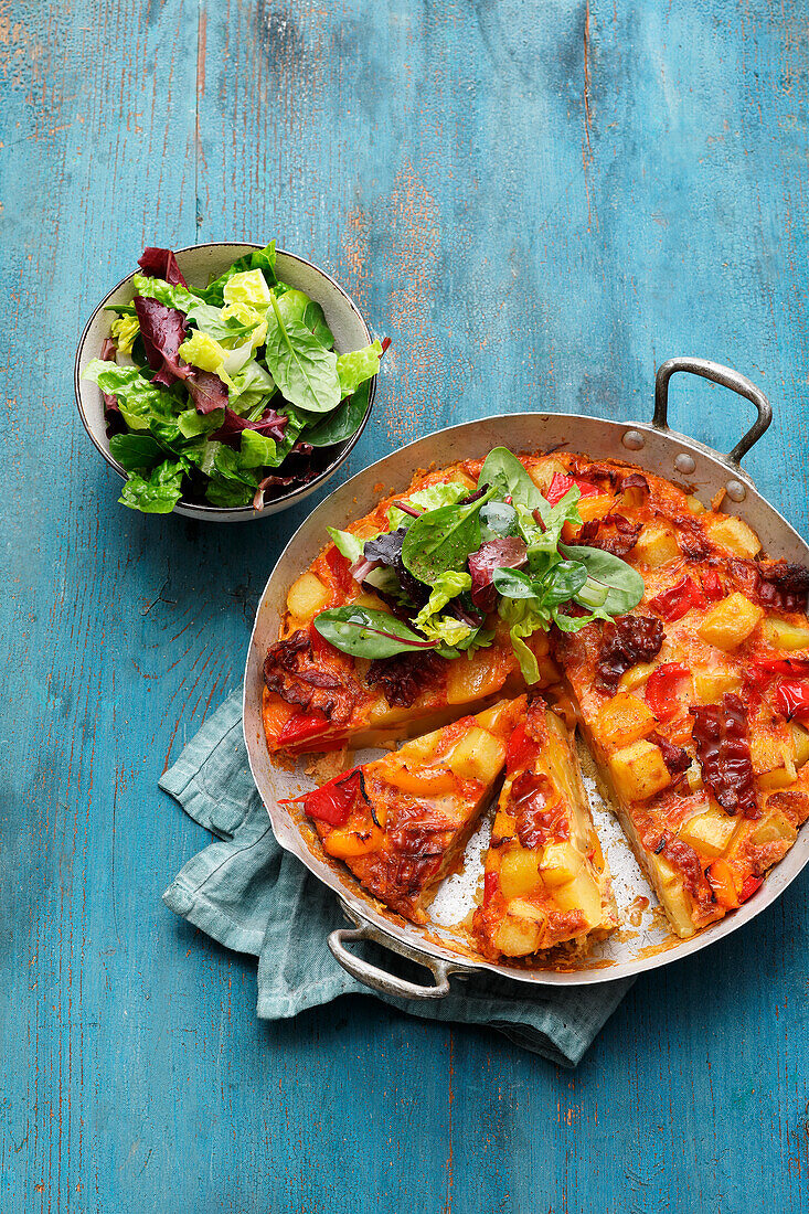 Paprika and bacon frittata with salad