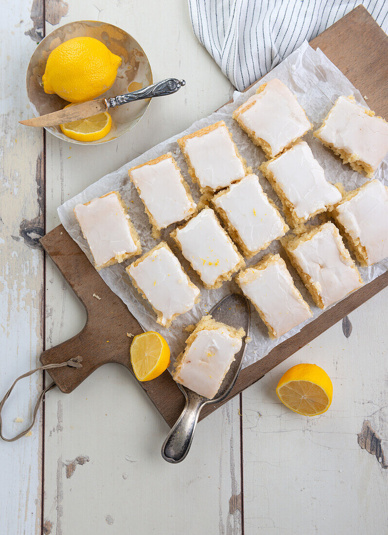 Vegan Lemon Cake from the Sheet with Icing Sugar Glaze
