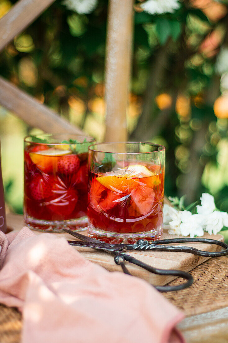 Lavender strawberry wine spritzer