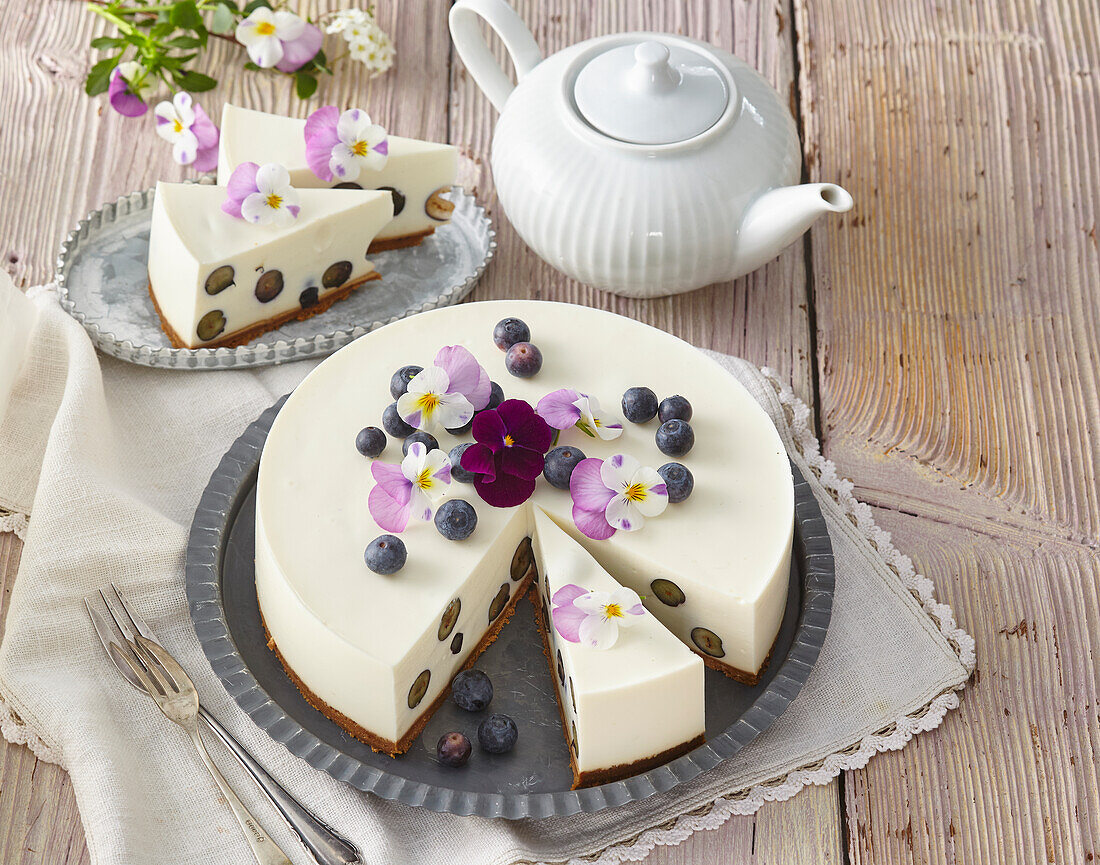 No-Bake Blaubeer-Käsekuchen