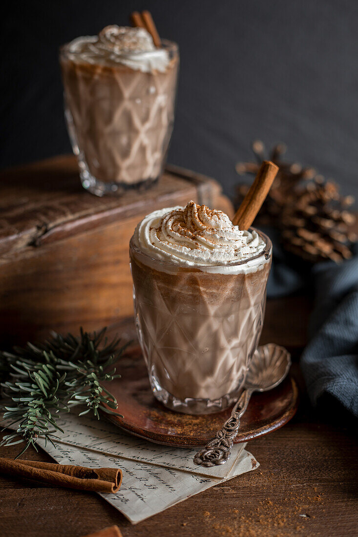 Butterbeer chocolate with cream topping