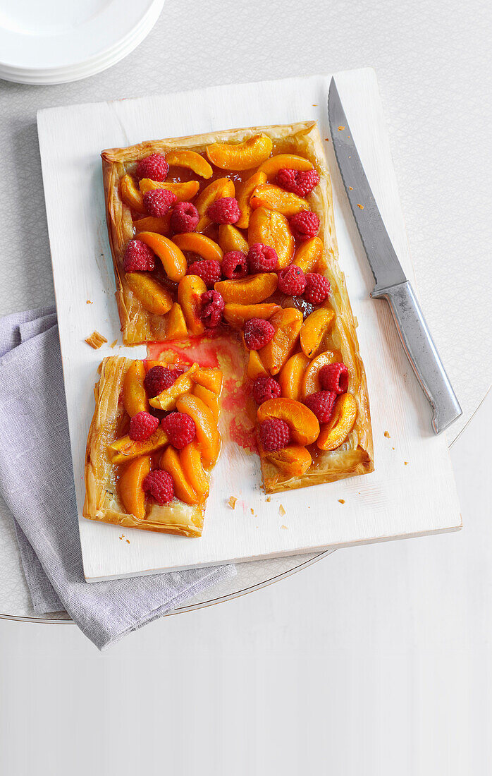 Apricot and raspberry tart