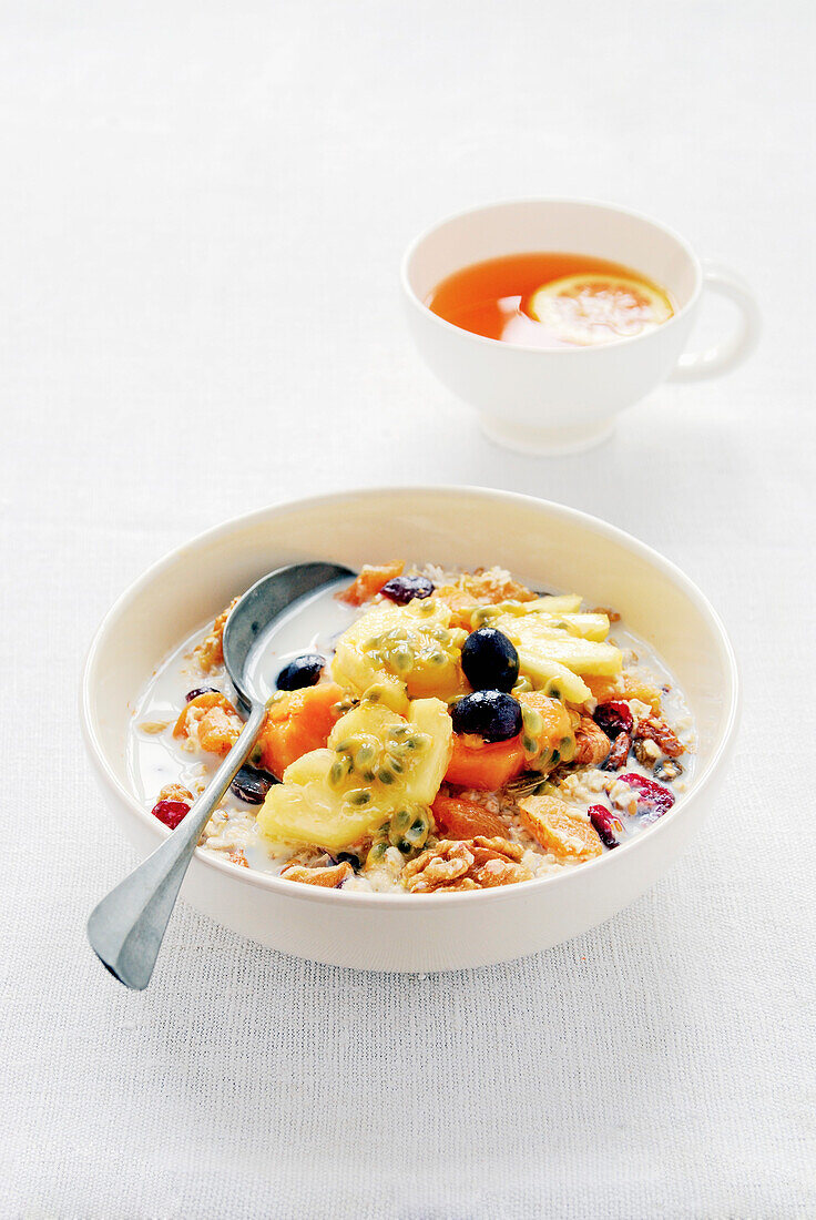 Fettarmes Müsli mit Früchten