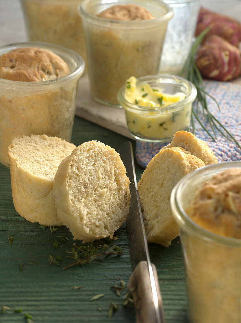 Topinambur-Dinkelbrot im Glas gebacken