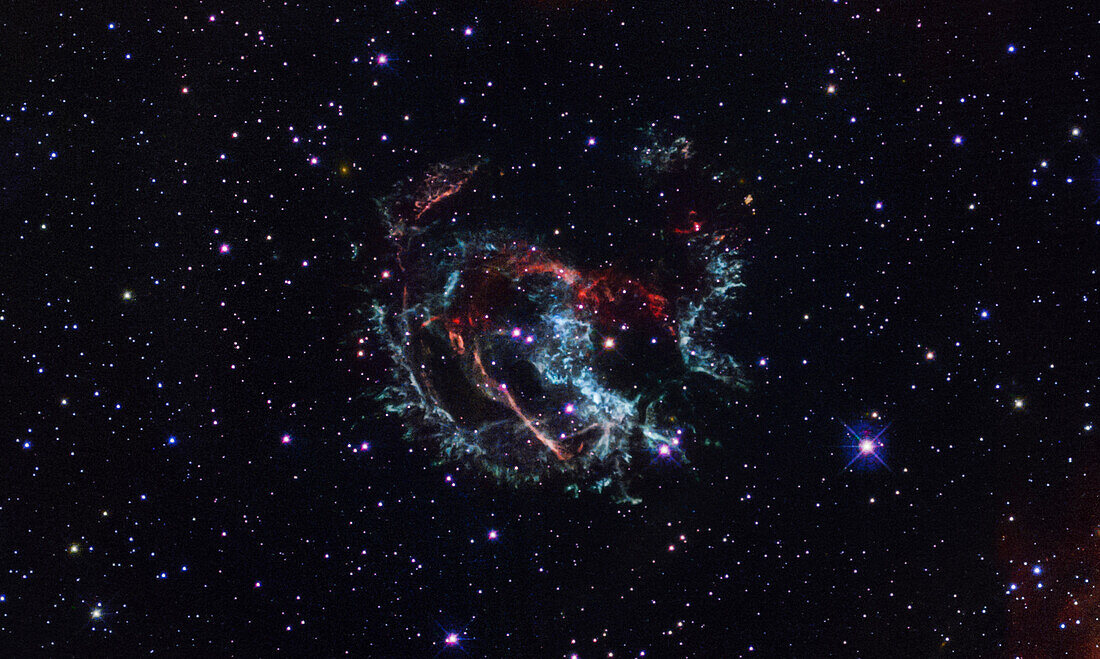 Supernova Remnant 1E 0102, composite HST image