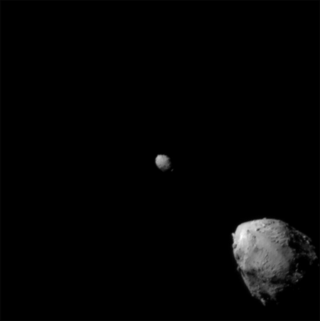 Didymos asteroid, DART image