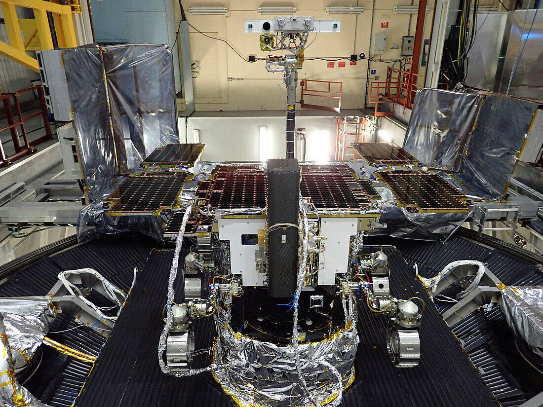 ExoMars Rover completing environmental tests
