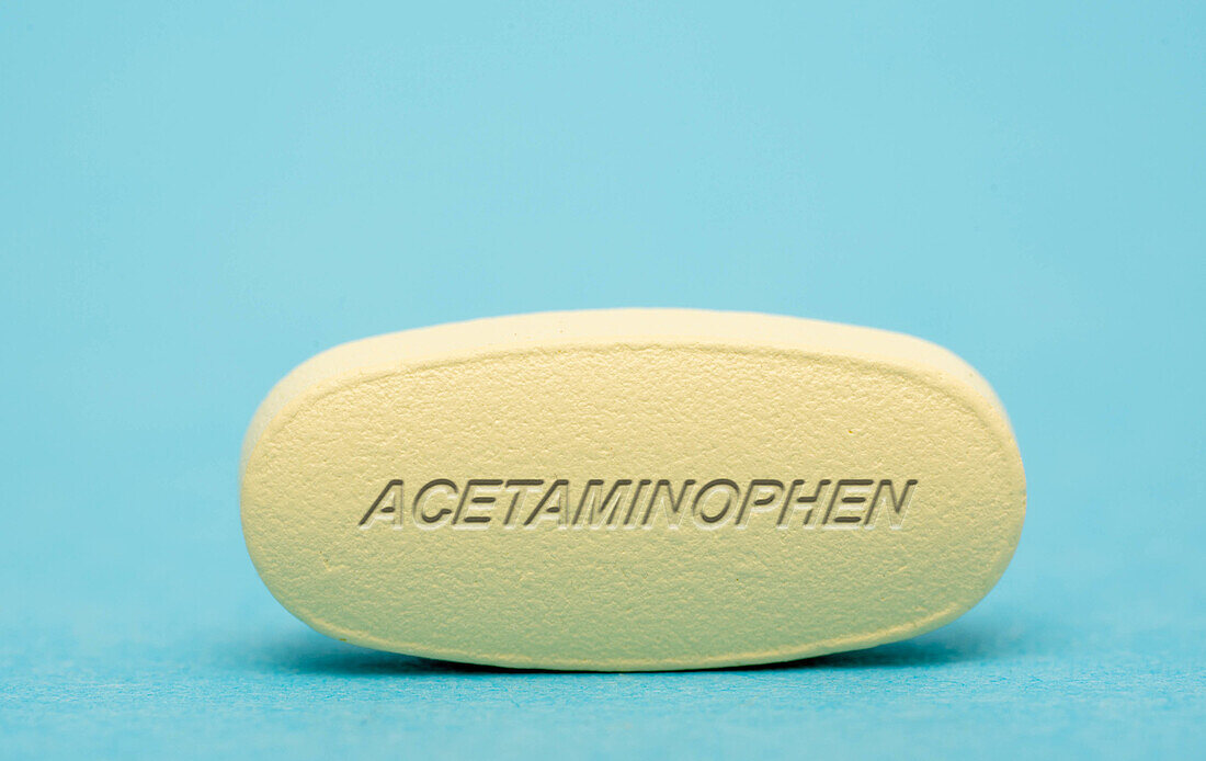 Acetaminophen pill, conceptual image