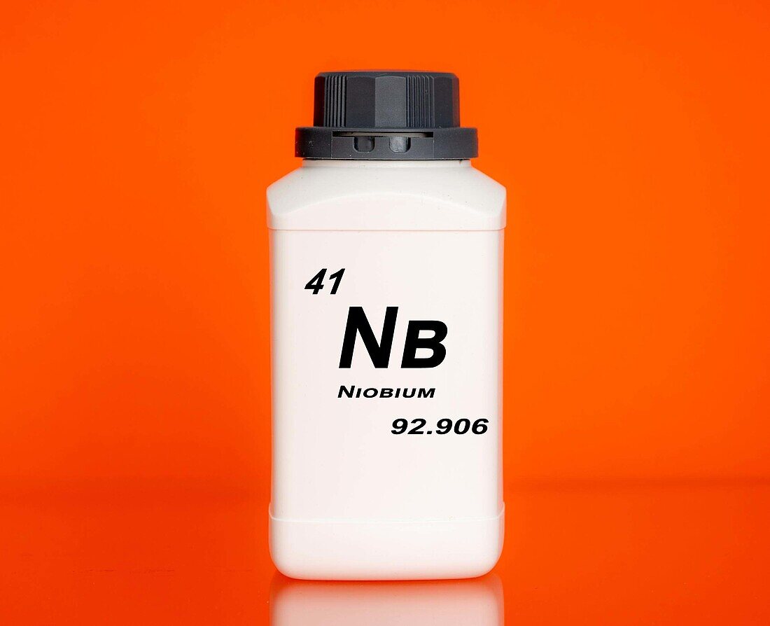 Container of the chemical element niobium