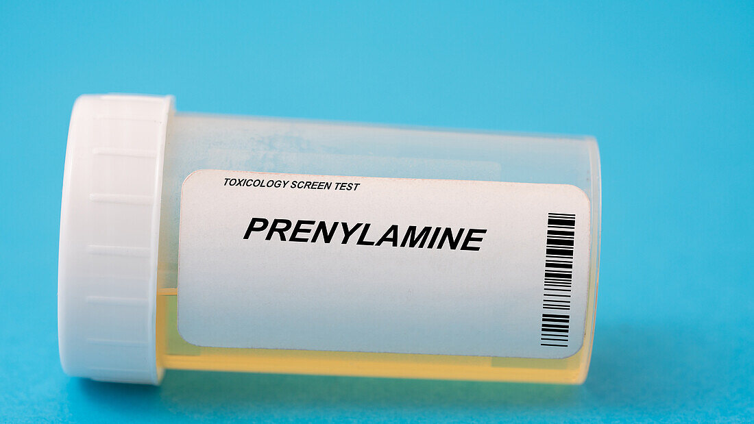Urine test for prenylamine