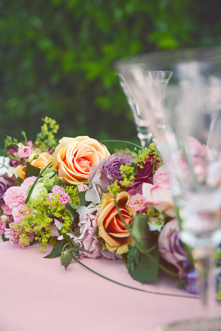 Table decoration of roses