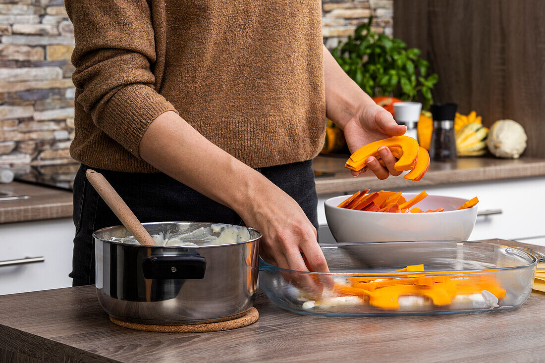 Pumpkin slices in casserole dish