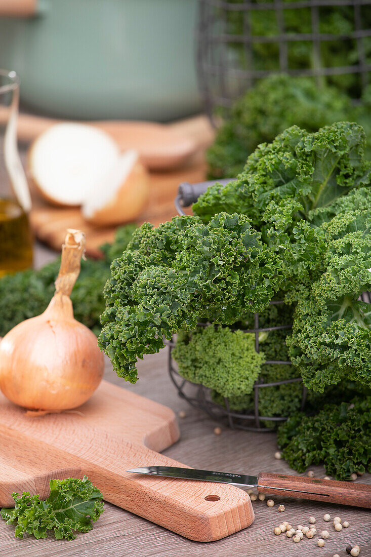 Kale with ingredients