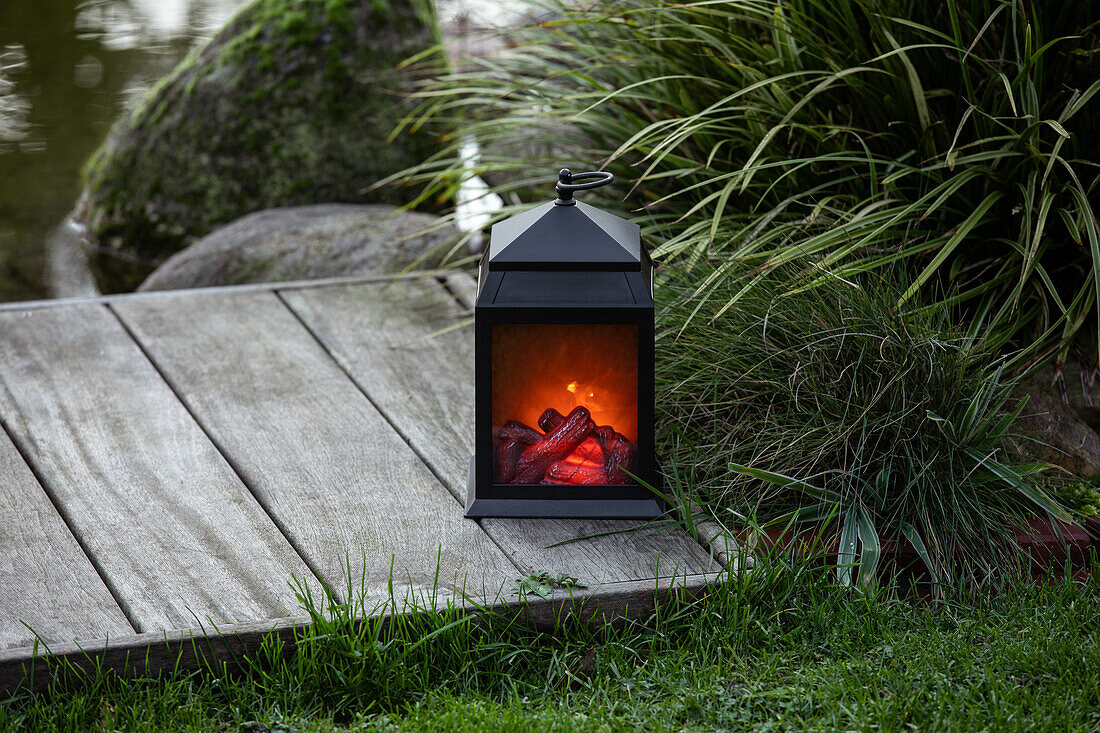 Lights in the garden - Lantern