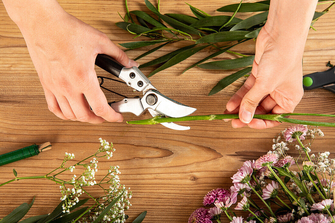 Cutting cut flowers