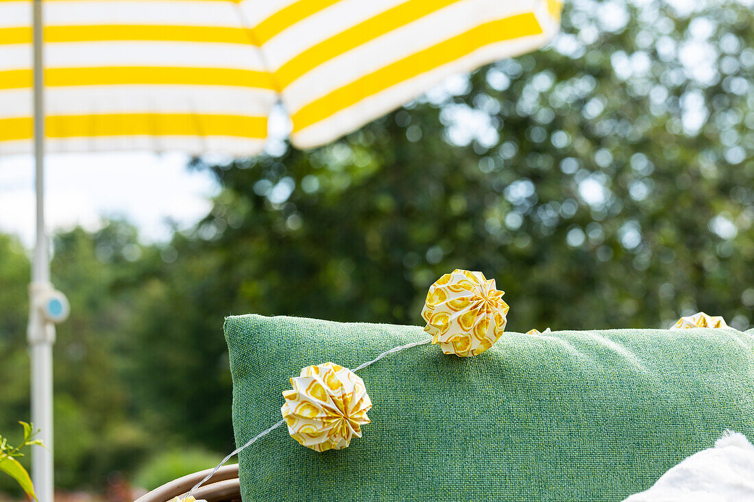 Summer decoration - lanterns on armchairs