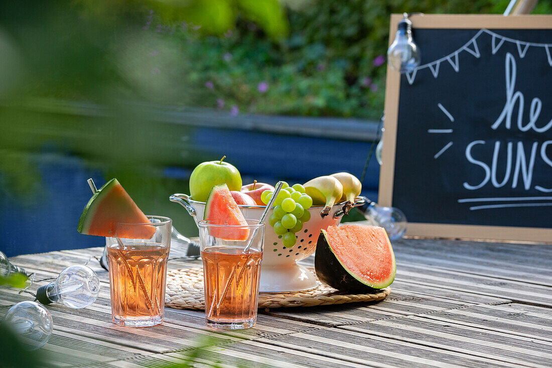 summer - drinks by the pool