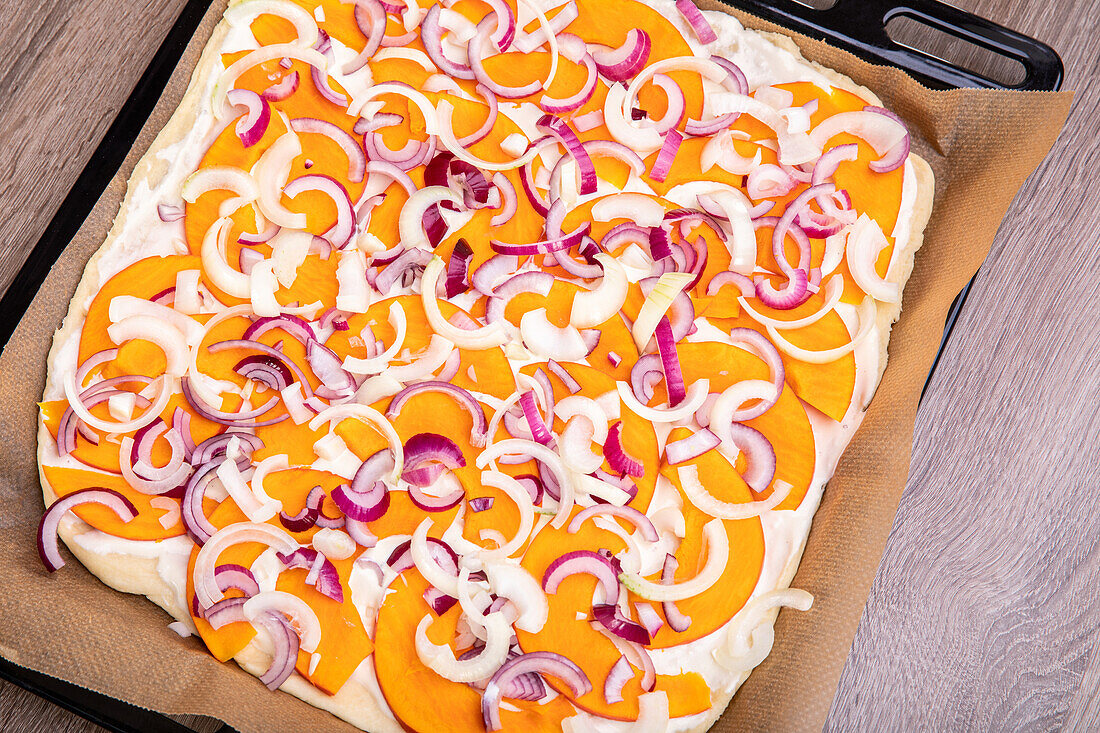 Pumpkin pizza