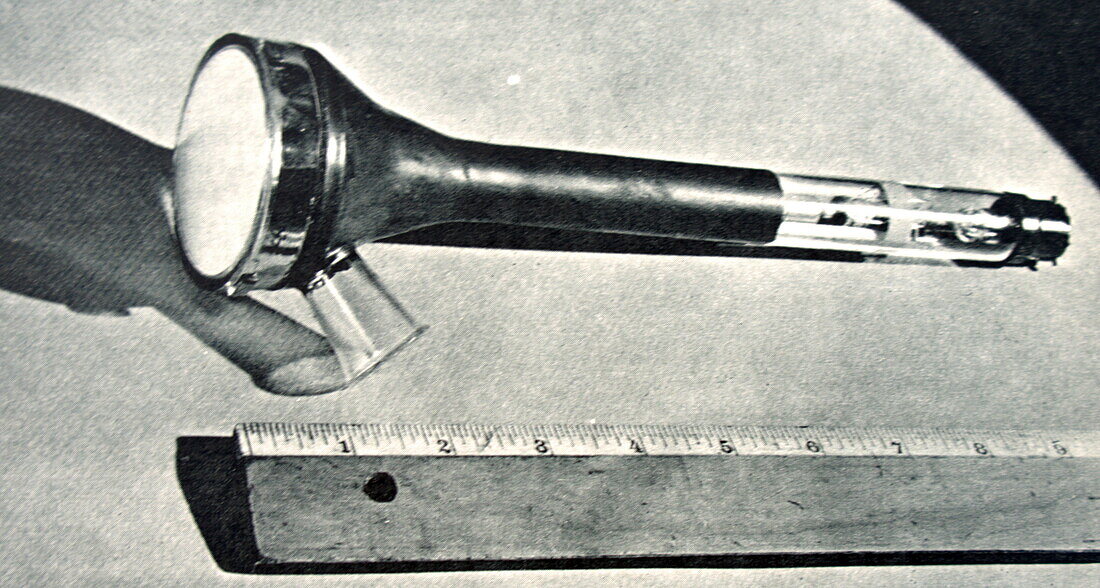 Miniature cathode-ray tube