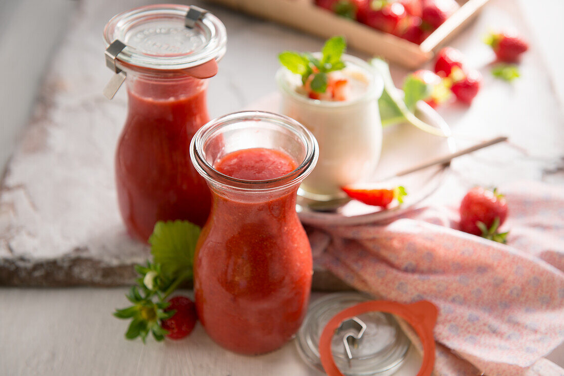 Homemade strawberry sauce