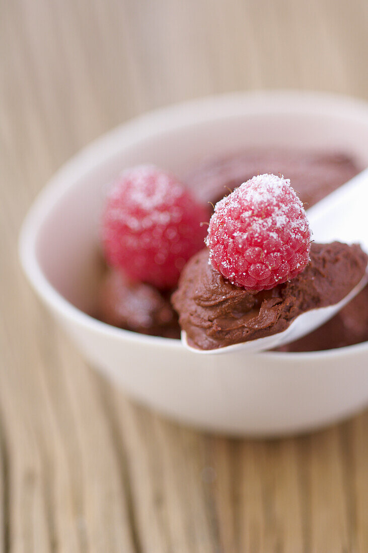 Chocolate mousse with raspberries