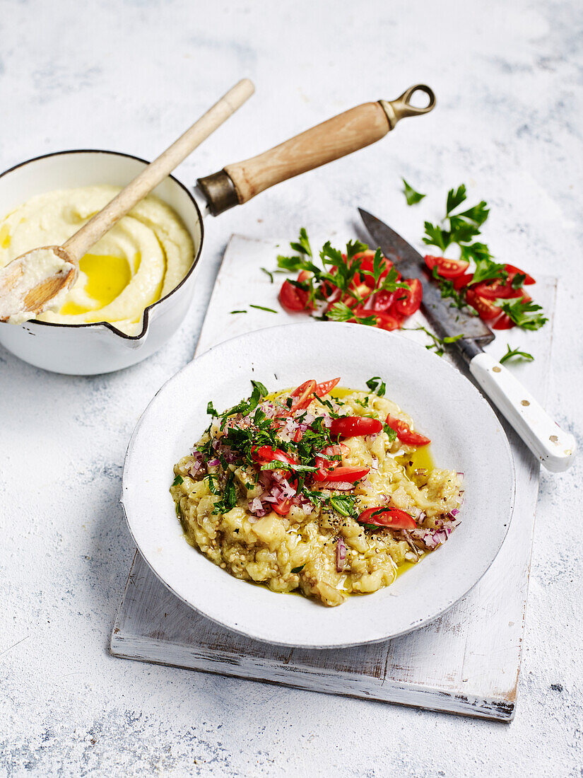 Skordalia mit geröstetem Knoblauch