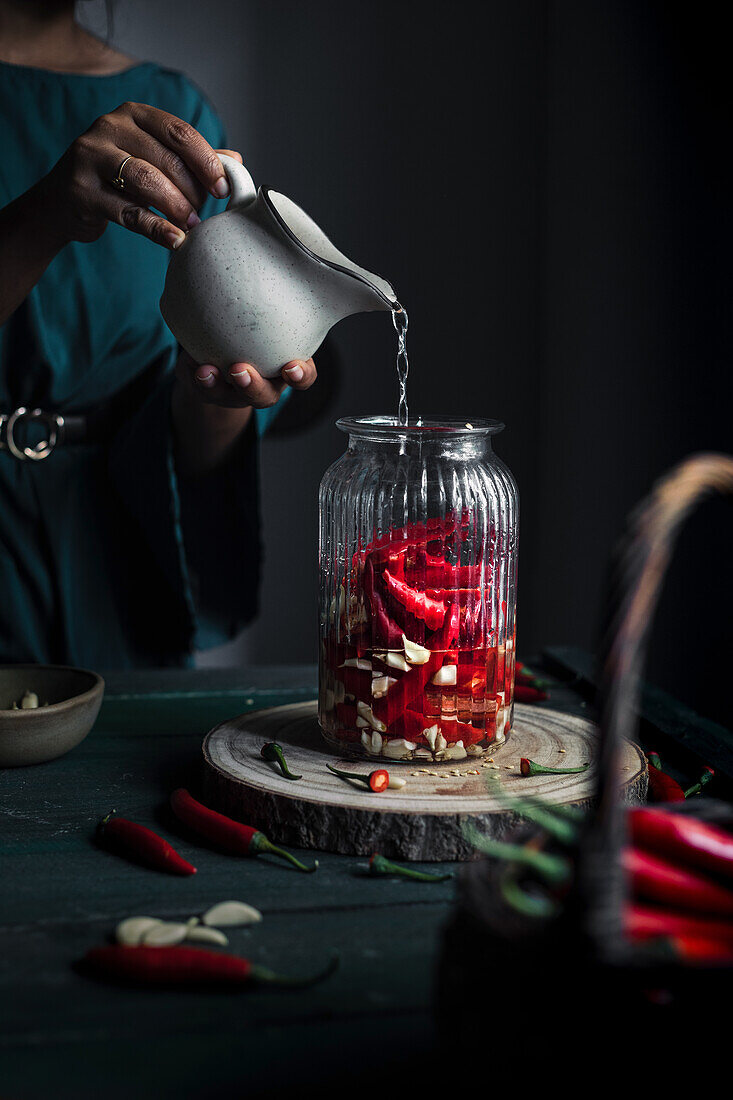 Prepare Sriracha sauce - add distilled vinegar