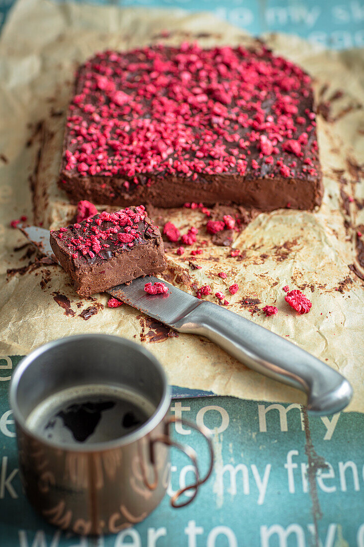 Brownie made from kidney beans without baking