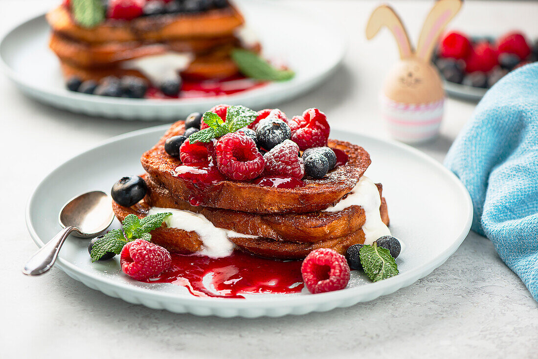 French toast with summer berries and mascarpone cream