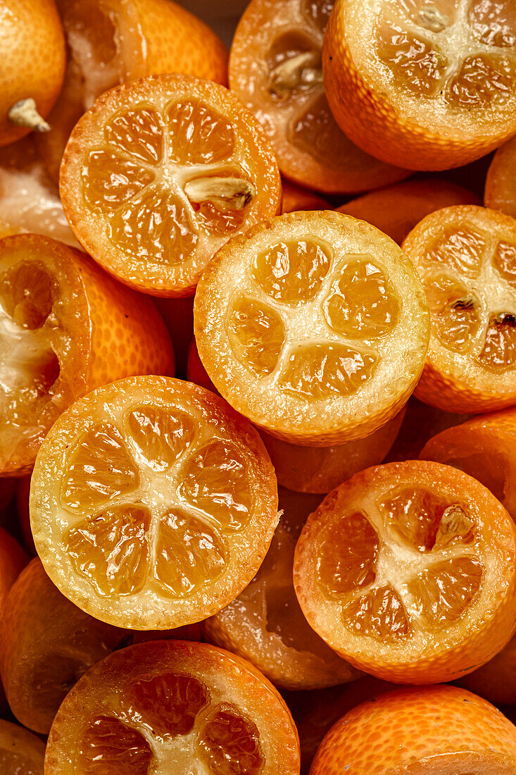 Sliced kumquats (close-up, full frame)