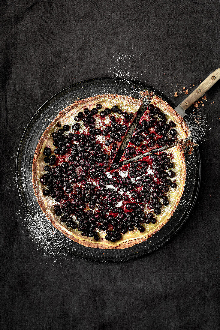 Vegan cheesecake with blueberries