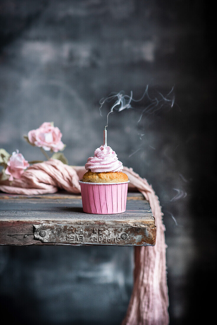 Cupcake with pink frosting