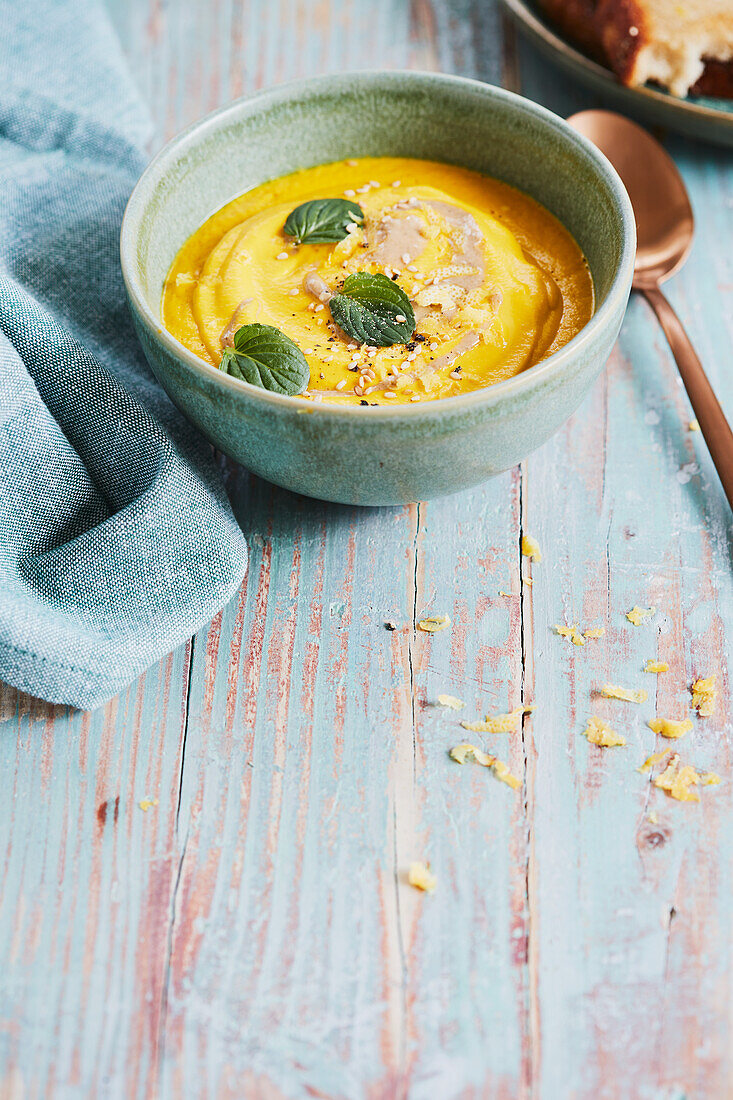 Vegan sesame and turmeric carrot soup