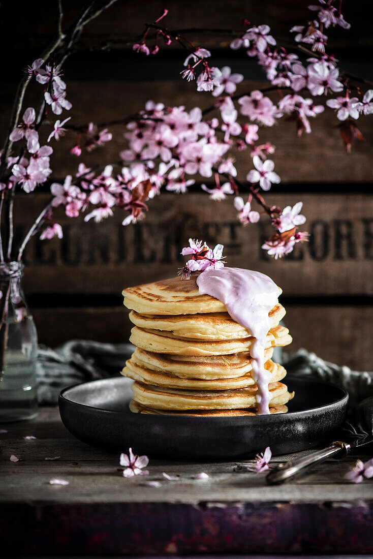 Pancakes with strawberry cream