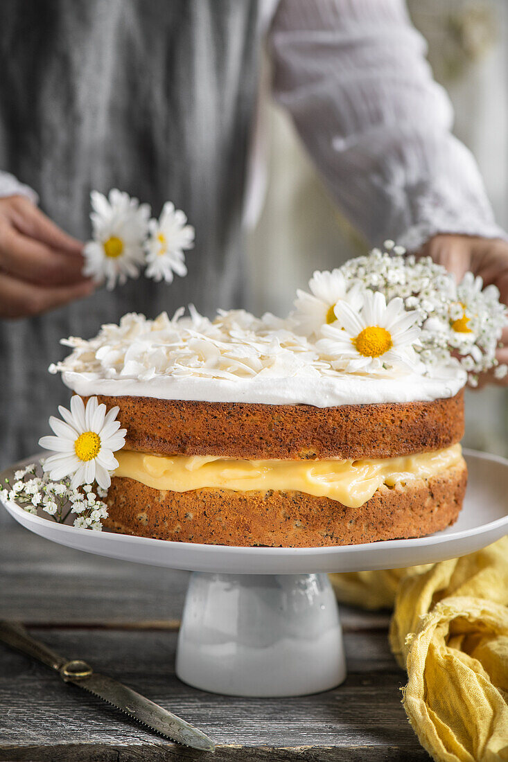 Mohn-Lemoncurd-Torte