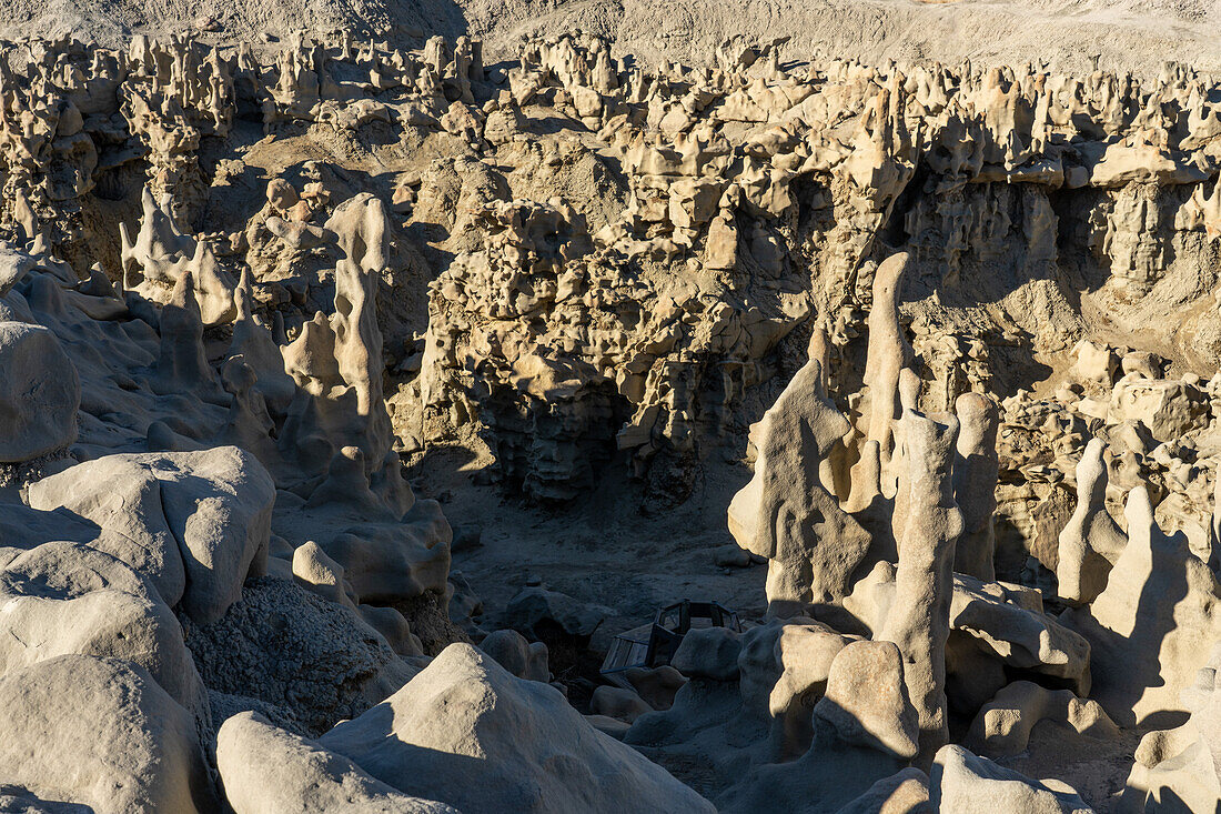 Fantastisch erodierte Sandsteinformationen in der Fantasy Canyon Recreation Site, in der Nähe von Vernal, Utah