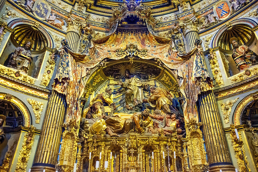 Inside of the Sacred Chapel of the Savior. Ubeda, Andalusia, Spain. Sacra Capilla del Salvador del Mundo. XVIth century chapel of the Savior, Vazquez de Molina Square. Ubeda, UNESCO World Heritage Site. Jaen province, Andalusia, Southern Spain Europe
