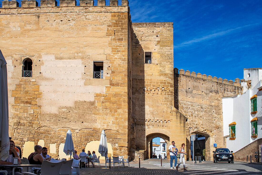 Alcazar de la Puerta de Sevilla. Die Zitadelle am Tor von Sevilla. Altstadt Carmona Sevilla Andalusien Südspanien
