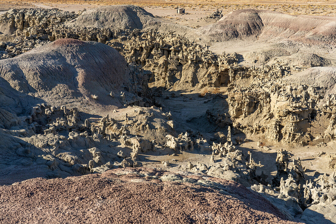 Fantastisch erodierte Sandsteinformationen in der Fantasy Canyon Recreation Site, in der Nähe von Vernal, Utah