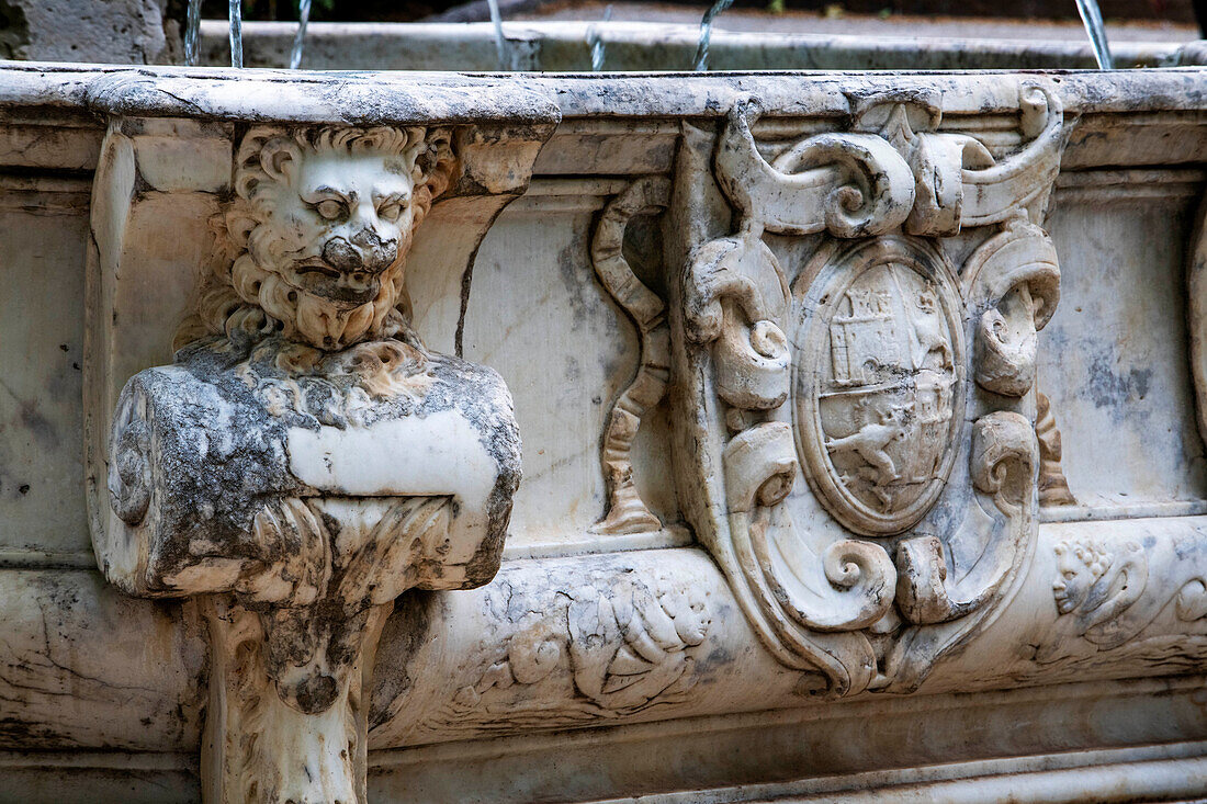 Vertumnos-Brunnen. Inselgarten in den Spanischen Königlichen Gärten, Der Parterre-Garten, Aranjuez, Spanien