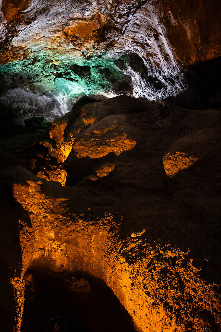 Cueva de los Verdes, eine Lavaröhre und Touristenattraktion der Gemeinde Haria auf der Insel Lanzarote in den Kanarischen Inseln, Spanien