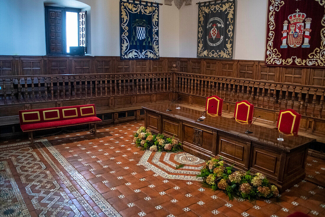 Die Haupthalle der Universität Alcala paraninfo auf dem historischen Campus im Stadtzentrum, Alcala de Henares, Provinz Madrid, Spanien