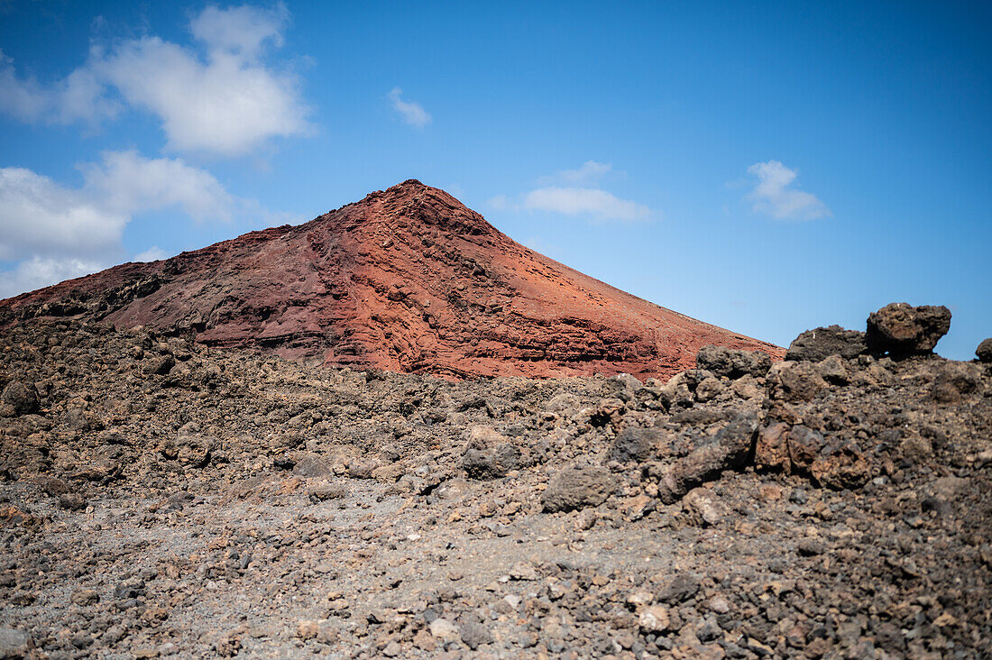 Der Vulkan Bermeja auf Lanzarote, Kanarische Inseln, Spanien