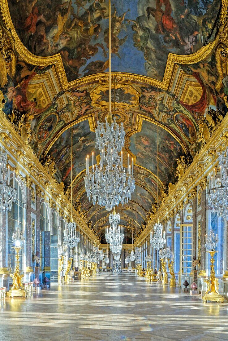 Frankreich, Yvelines, Schloss Versailles, von der UNESCO zum Weltkulturerbe erklärt Der Spiegelsaal