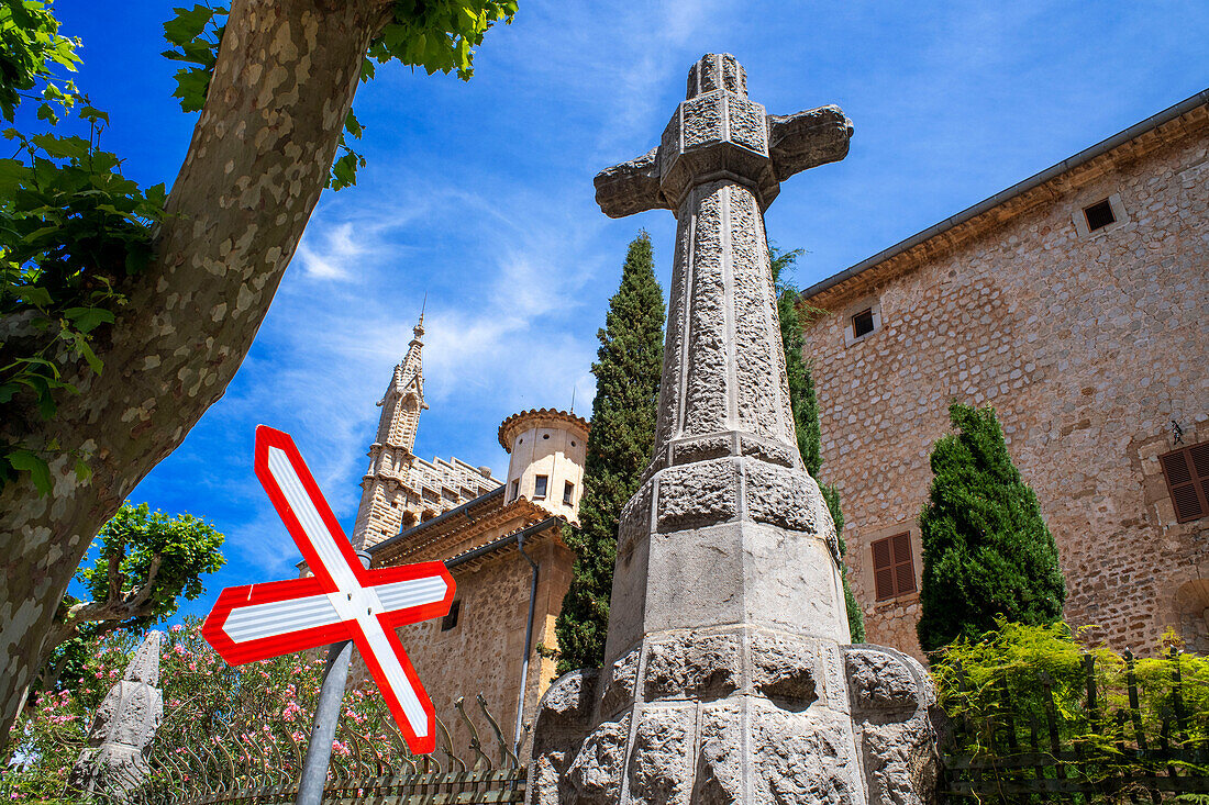 Modernist cross in the Church of St. Bartholomew, Roman Catholic parish church, Plaza de sa Constitucio, Sóller, Serra de Tramuntana, Majorca.