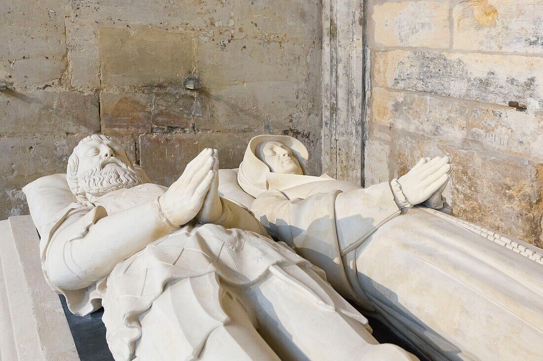 Frankreich, Meurthe et Moselle, Nancy, Cordeliers-Kirche, auch Saint Francois des Cordeliers-Kirche genannt, ist Teil des Musee Lorrain (Lorrain-Museum), liegende Statuen von Rene de Beauveau (1549) und Claude Baudoche (1541)