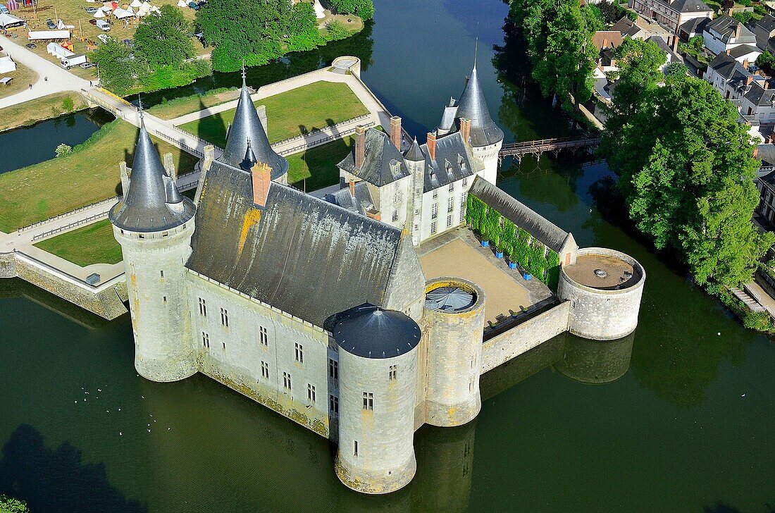 France, Loiret, classified Loire valley UNESCO world heritage, Sully sur Loire, castle of XIVe XVIIe century (aerial view)