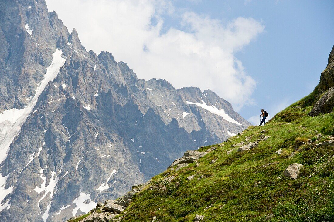 Frankreich, Isere, Saint-Christophe-en-Oisans, Blick auf Ailefroide vom Vénéon-Tal aus