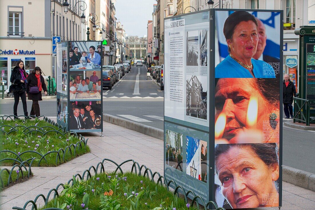 France, Hauts de Seine, Puteaux, Simone Veil square