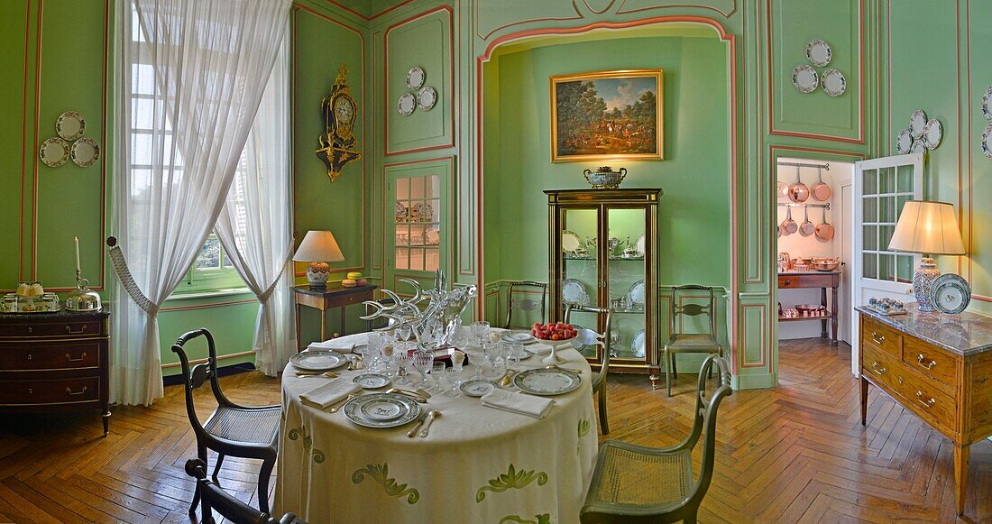France, Loir et Cher, Cheverny, the castle of Cheverny, the dining room